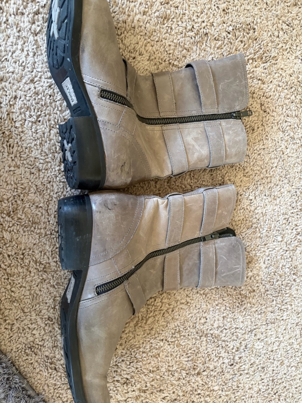 Born Gray Buckle Short-Heeled Boots - Picture 7 of 9